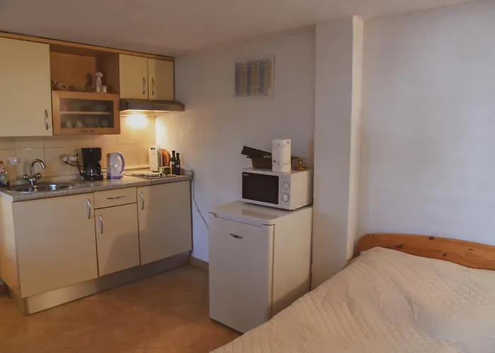 Haus Hagen * שיבניק