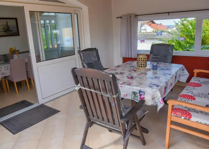 Haus Hagen שיבניק